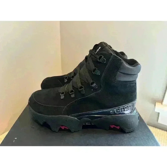 Sorel Women's Kinetic Impact Conquest Aurora Waterproof Boots Size 8.5 New! - Picture 9 of 13